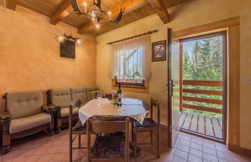 Tranquil Holiday Home in Kvarner near Kupa River - Foto 29