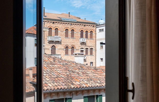 BURANELLI CHARME ROOMS - Photo 30