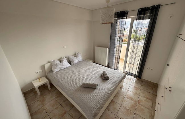 VerGian Brand New Apt at Agioi Theodoroi - Foto 2