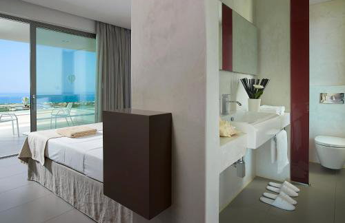 Youphoria Sea View Villas - Photo 26