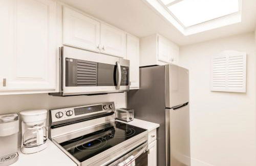 Park Shore Resort 2nd floor BLDG D 228 - Foto 11