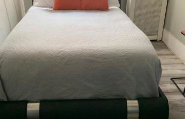 Cassandra’s Private Room Getaway Heart of Brooklyn - Foto 3