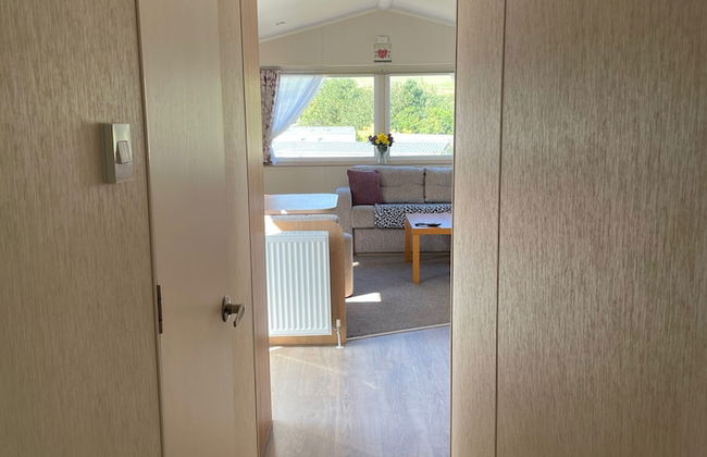 Caravan - Sleeps 6 & Parking - Foto 3
