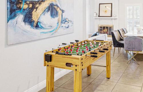 Vacation Home in Vegas w Pool 2 mile to Strip - Foto 9