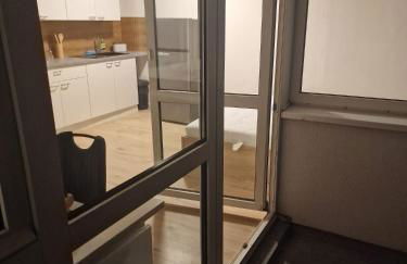 40 m2 Appartement Nürnberg Ost mit Balkon 8 Min by car to Expo Modern Stay Highspeed WLAN Quiet and Green - Foto 15