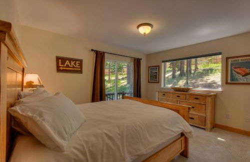 Prima Del Norte - Hot Tub, Pool Table, Arcade Game! - Foto 37