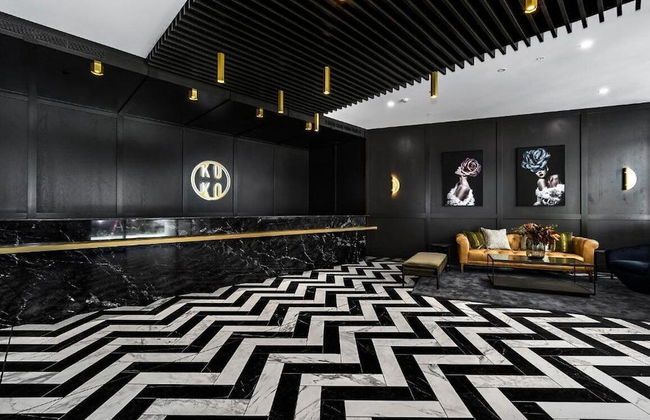 Koko Broadbeach - Photo 1