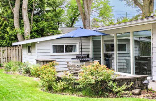 Newly Renovated! Old Homestead Beach Home - Foto 25