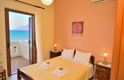 Niriides Apartments - Foto 5