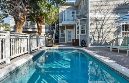 Steps to Beach! Arcade Game Room, Pool + Hot Tub Calico Scallop by Avantstay - Foto 130