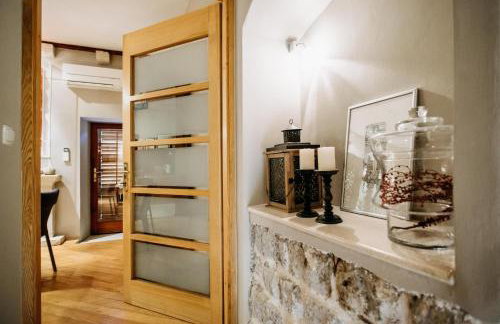 Secret Orange by DuHomes - Photo 64