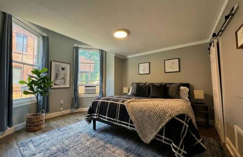 The Grayson at Park Place- Cozy and Fully Updated With King bed Free Coffee and Fast Wifi - Foto 8