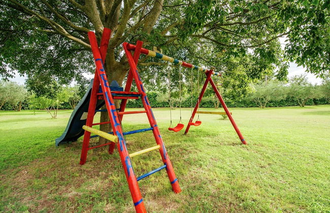 Spacious Holiday Home With Private Pool - Foto 26