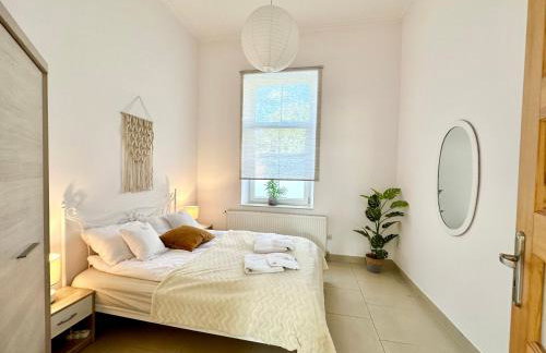 Komfortowy apartament z tarasem w pobliżu jeziora i Gór Sowich - Foto 4