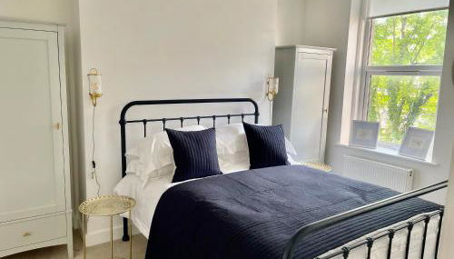 Seaview flat with balcony, spacious 2 bedroom - Foto 2