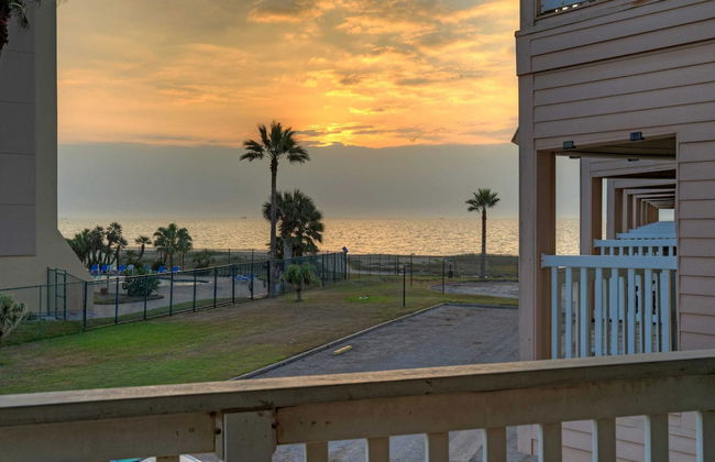 Private Balcony w/ Ocean View Pool & Hot Tub Access Ocean Echo by Avantstay - Foto 24