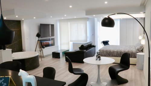 Black and White Suitte "Plaza" - Foto 2