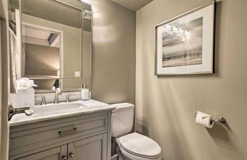 Steps to Ski Shuttle! Frisco Condo with Indoor Pool - Foto 23