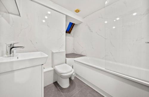 Harbour Suite Luxury Central 3BR House By AltoLuxo Short Lets Serviced Accommodation With Free Wifi & Parking - Foto 12