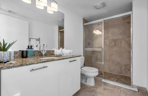 Luxury 2BD Corner Loft with Stunning Miami River View - Foto 41