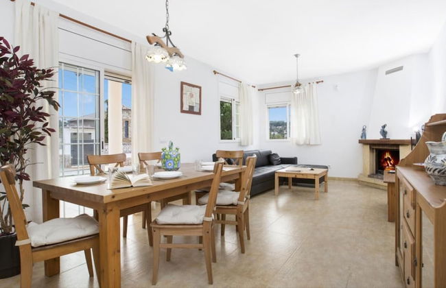 Carolina in Vidreres - Photo 4