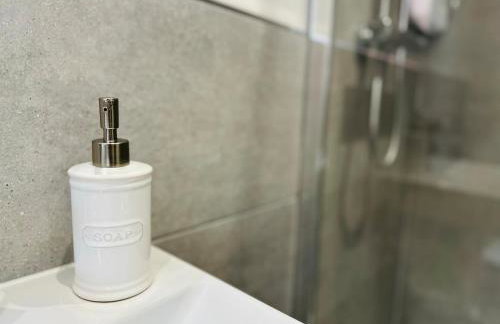 The Nest at Heaton Family Friendly Near Preston and Blackpool Ample Parking and WiFi - Photo 30