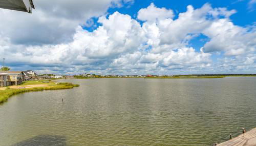 Private Home on Lagoon with Views in Hitchcock! - Foto 3