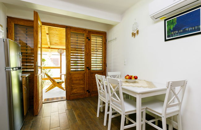 2 bedroom Apartment in Fonyód with garden and terrace - Photo 13