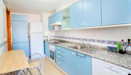 Apartamento de 4 dormitorios a tan sólo 2,5 km de la Playa San Juan - Foto 5