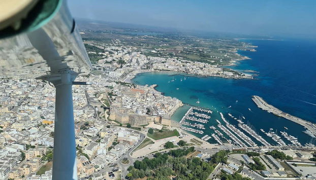 La costa de Bríndisi desde la avioneta