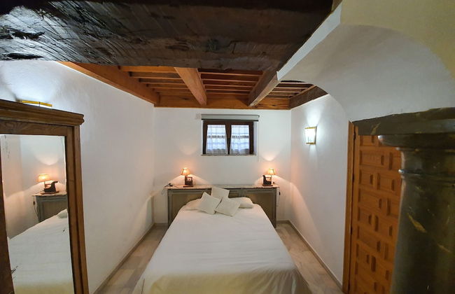 Vista Alhambra Apartamentos - Photo 17