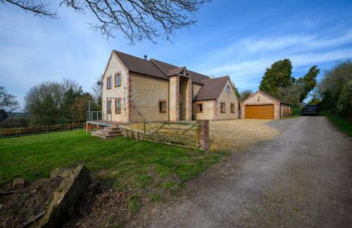 5-Bed Holiday Home with Hot Tub near Shrewsbury - Foto 1