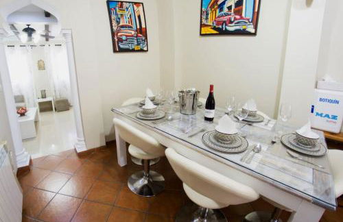 MCGOMEZ HOUSE - Photo 10