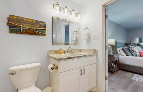 Condo Near Lake Horseshoe Bay with Private Balcony, Washer/Dryer, A/C, WiFi - Foto 13