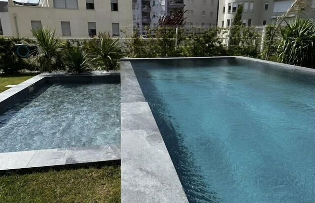 Lux - With Private Pool - A1 - Photo 17