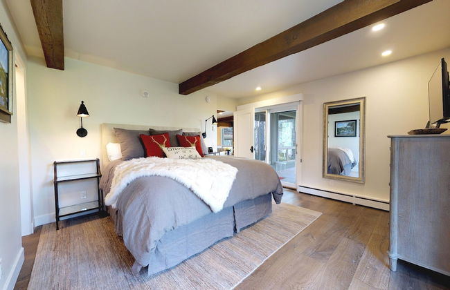 Top of the Village - Foto 24