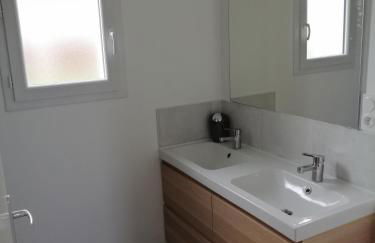 Maison située entre plage la mine d'or et bourg - Foto 10