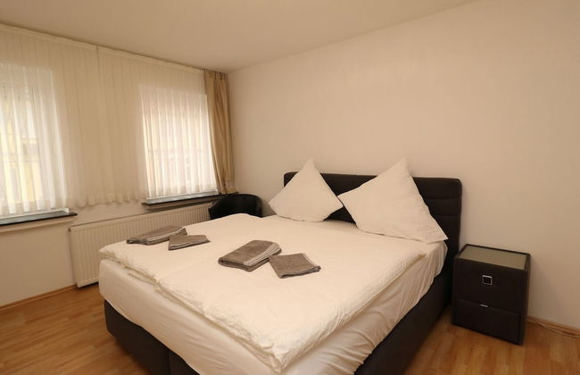 Stylish Apartment With Terrace - Photo 6