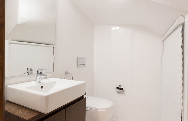 Rossio Penthouse Three-Bedroom Apartment w/ River View and Parking - by LU Holidays - Photo 27