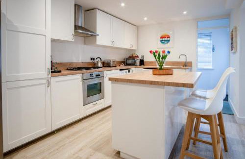 Taliesin - 5 Bedroom Holiday Home - Tenby - Foto 4