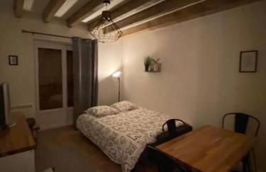 VerOliv Appartement calme et cosy proche du centre ville - Lit 180 - Wifi Netflix Youtube - Foto 15