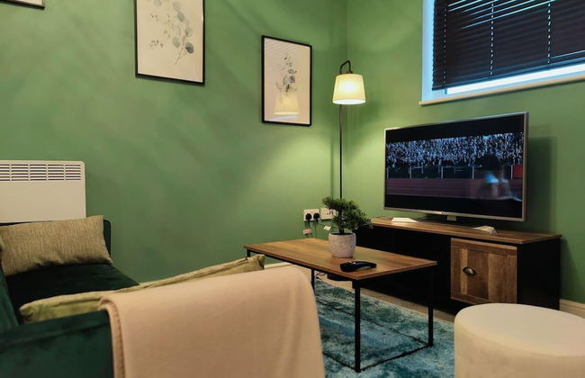 Stunning 2-bed Serviced Apartment in Swindon - Foto 1