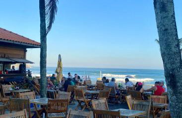 Aconchego e localização, a 10 minutos de CAMINHADA da praia e a 26 minutos de carro do RIR26, com vaga de garagem e 2 banheiros para maior conforto dos nossos hóspedes - Foto 57