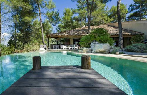 Japanese-Inspired Villa Facing Pic Saint-Loup - Foto 1