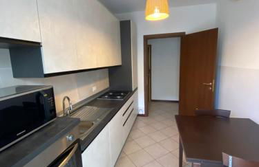 Resegone - City Centre Comfy Apartment - Foto 6