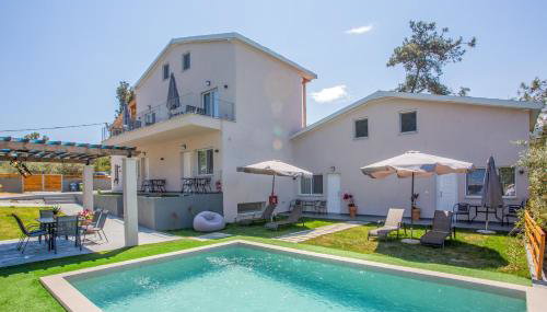 Privileged villa - Photo 2