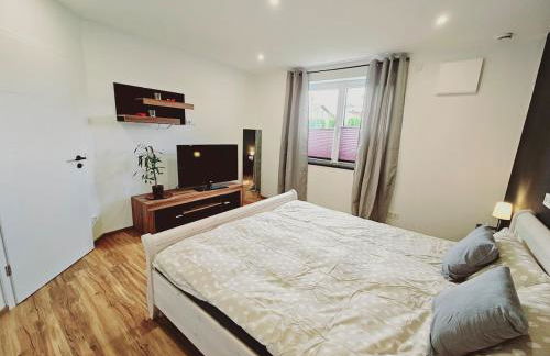 Großzügige Moderne Ferienwohnung 90qm Zentrale ruhige Lage - Foto 6