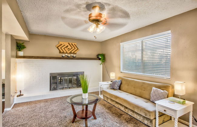 4 BR Country Home In Suburbs W/trails & Parks - Foto 26