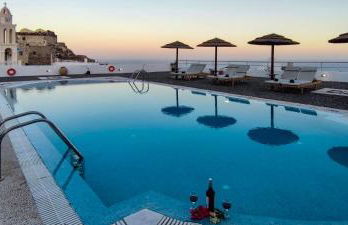 Thira's Dolphin - Foto 2