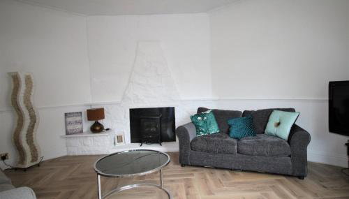 Whitley Bay - Sleeps 6 - Parking - Fast Wifi - Dogs Welcome - Foto 2